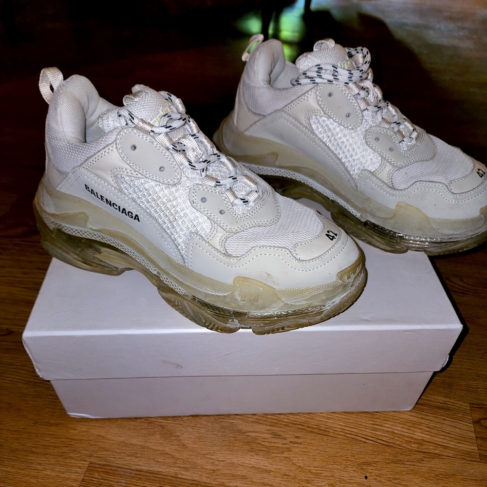 USED Balenciaga Triple S Trainers White, Clear Sole size 42 US 9